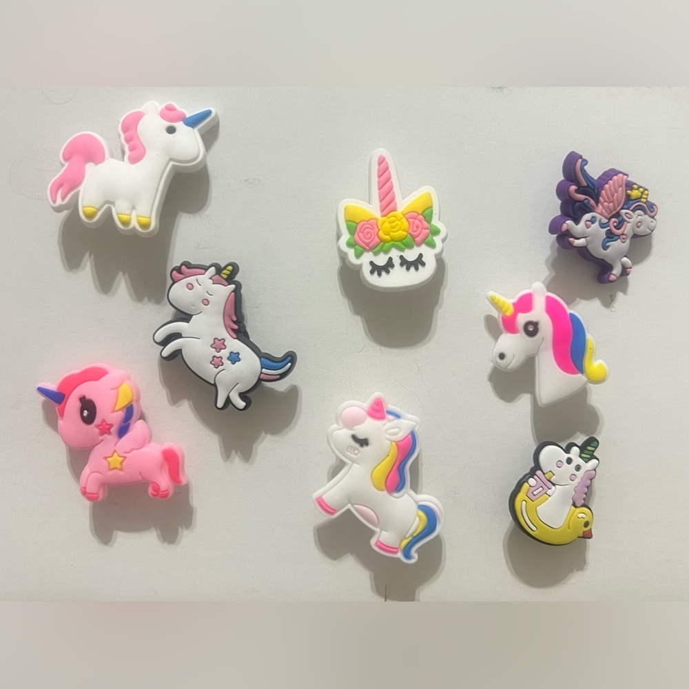 Unicorn Shoe Charms Set of 8 *NEW*